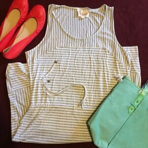 Two by Vince Camuto dress